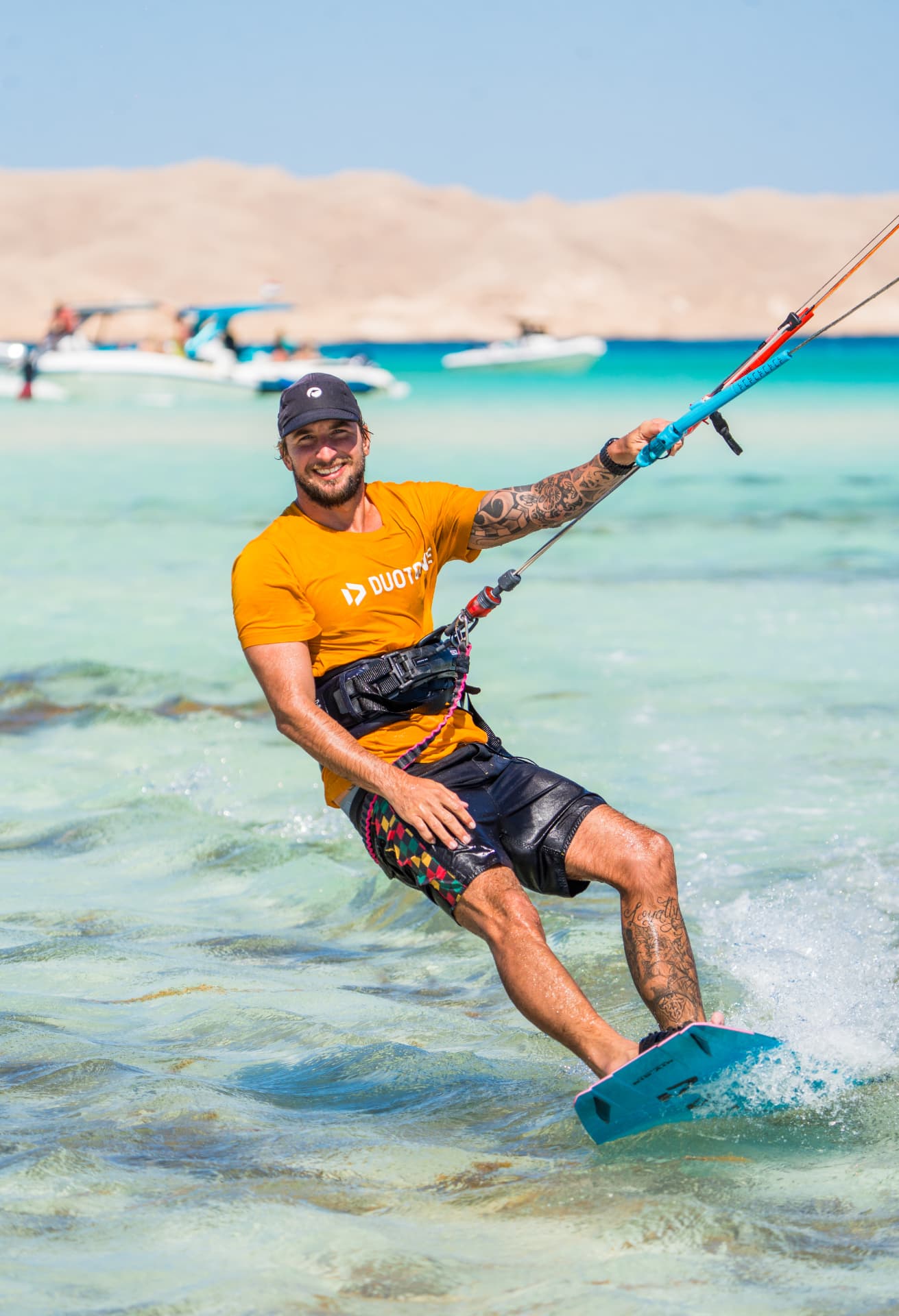Gabriel Fontes, atleta profissional de kitesurf